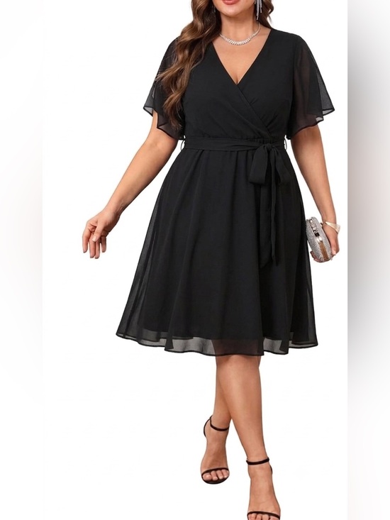 torrid Dresses & Skirts - Black V-Neck Wrap Chiffon Dress with Tie Waist
